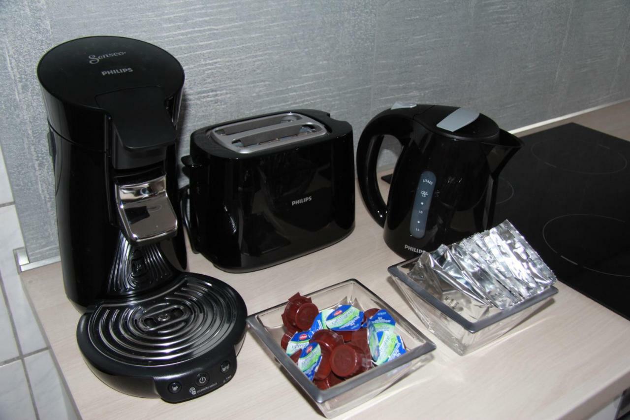 Geraeumige 4 Zimmer Wohnung An Den Kaiserthermen เทรียร์ ภายนอก รูปภาพ
